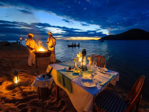 Danforth Lodge - dinner on beach